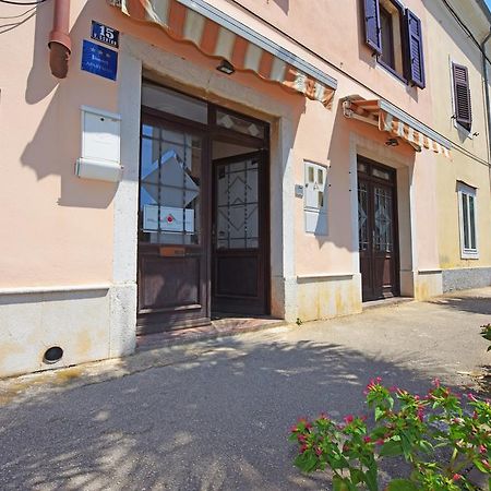 Apartment House Senna Porec Bagian luar foto