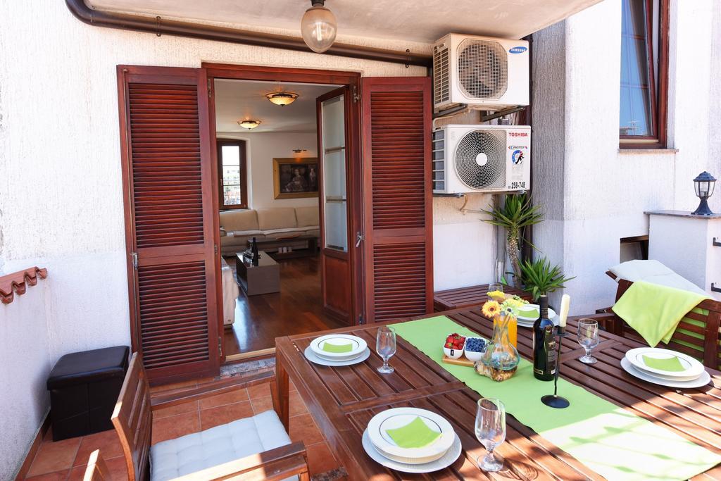 Apartment House Senna Porec Bagian luar foto