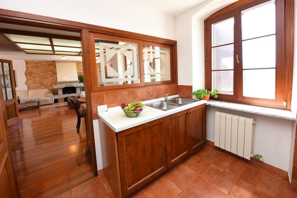 Apartment House Senna Porec Bagian luar foto